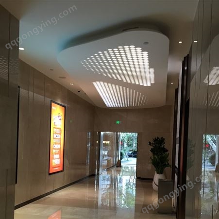 壹城中心电梯厅天花制作及安装 镂空设计 匠心之作 时尚简约